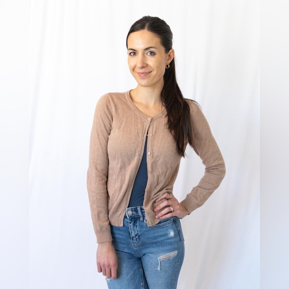 H&M Cardigan - Picture 2 of 6